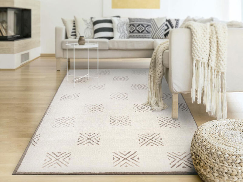 Чи варто купувати килим?